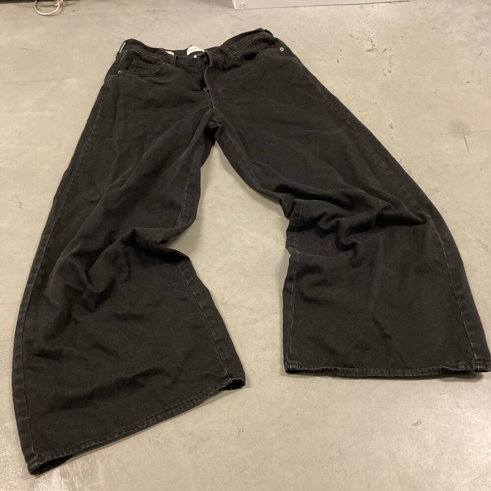 Y2K Black baggy jeans 32x30